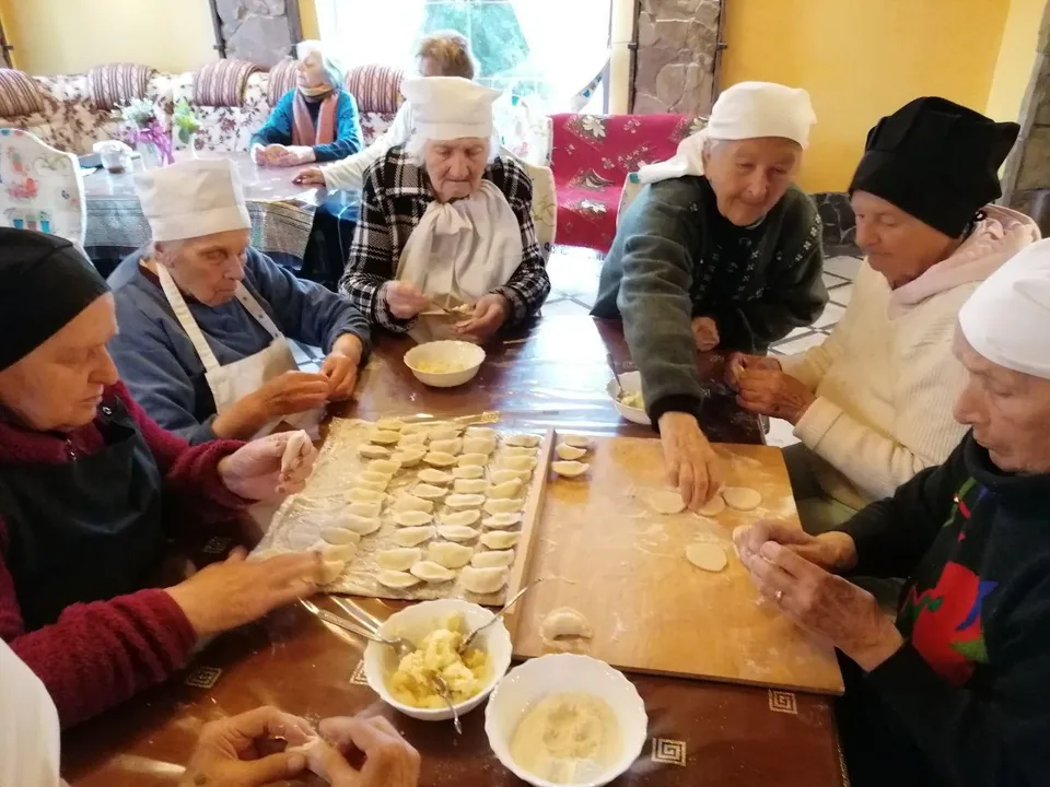 Ліпимо вареники